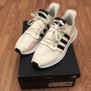 U_Path Run ‘Off White’ Adidas